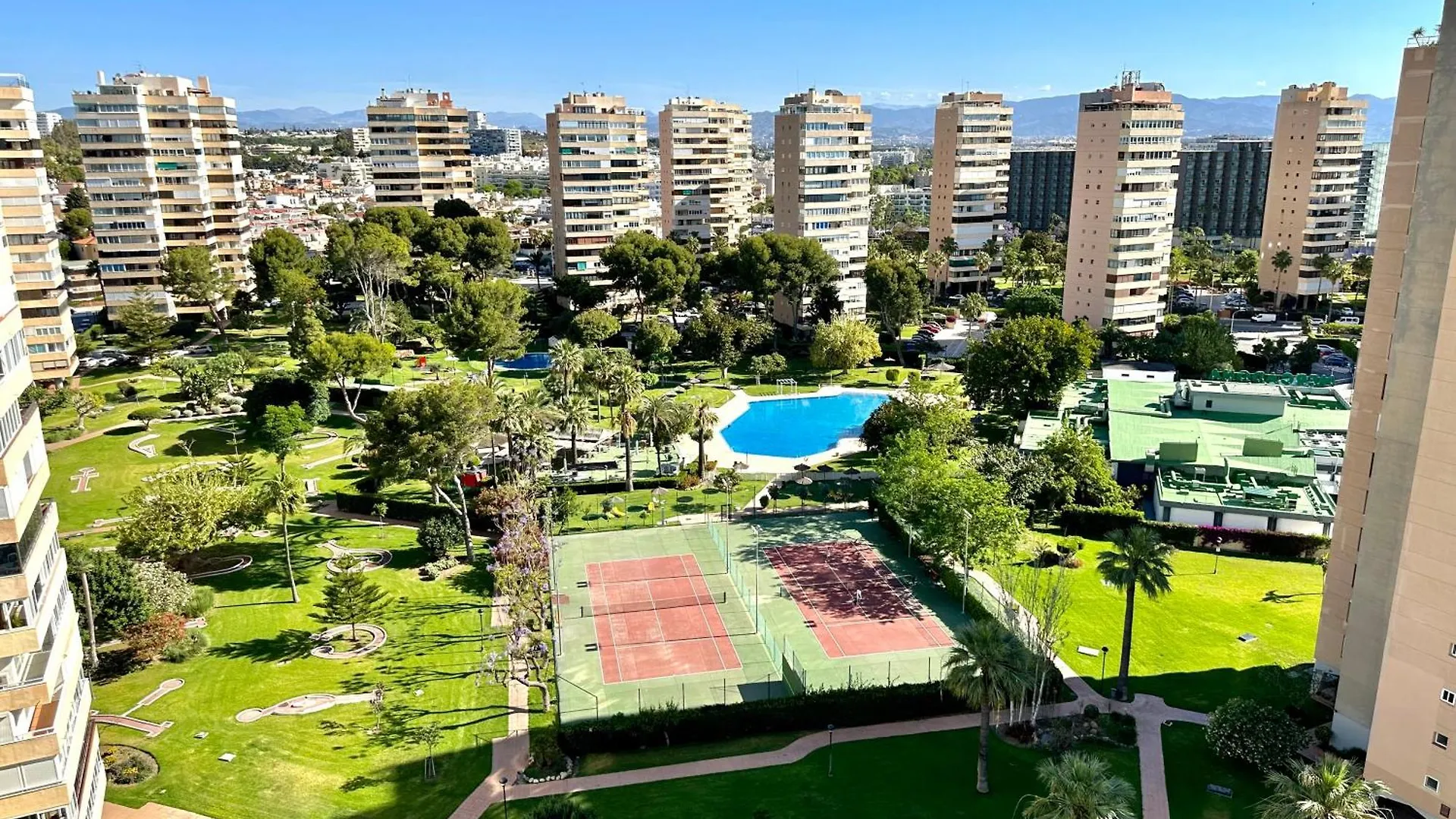 Playamar Paradise Sea Views توريمولينوس شقة